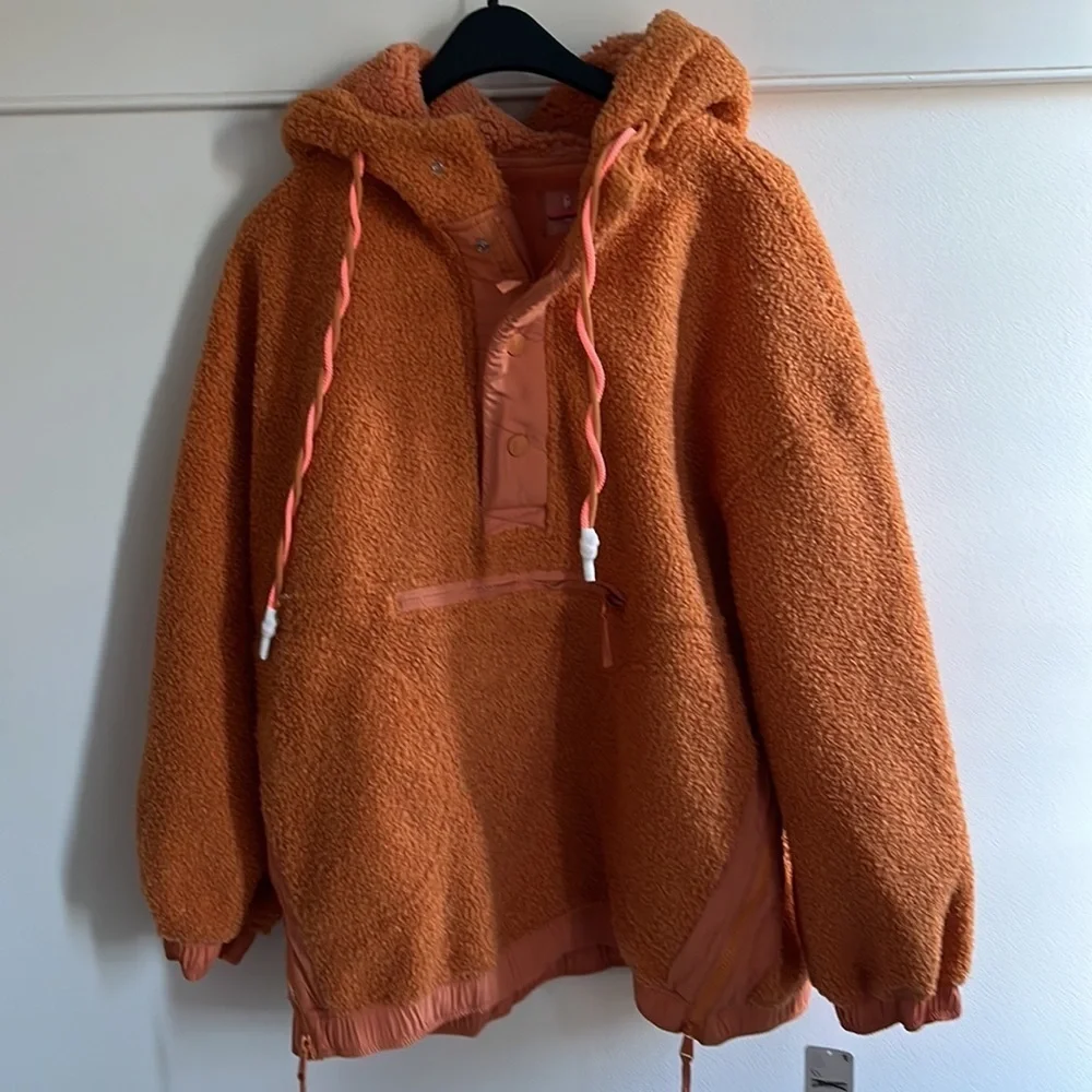 Free People Fuzzy Was She Fleece Pullover NWT Size Small - Picture 6 of 14